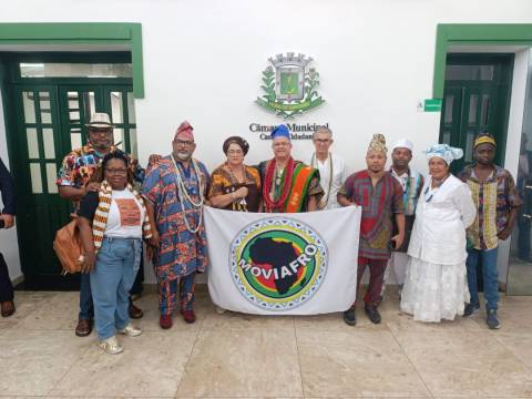 Proposta de uso da Bíblia em escolas de Feira de Santana gera debate na Câmara Municipal