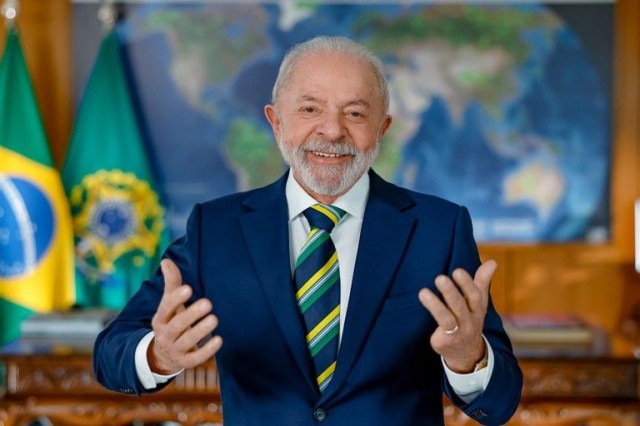 Lula exalta soberania e defesa do povo em rede do 7 de setembro