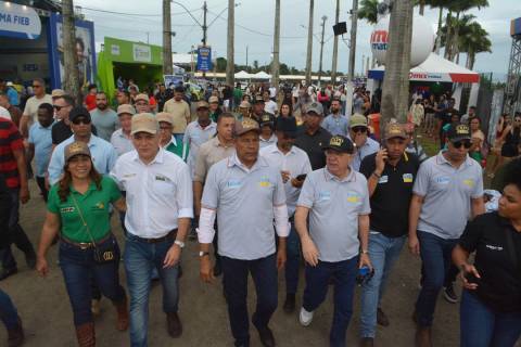 Feira de Santana dá início à 46ª Expofeira com presença de autoridades e investimentos históricos