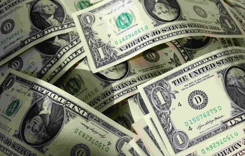 Dólar no fim de 2025 passa de R$ 5,56 para R$ 5,55, calcula Focus