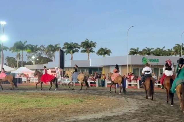 Campolindas dão show de beleza e elegância durante 46ª Expofeira