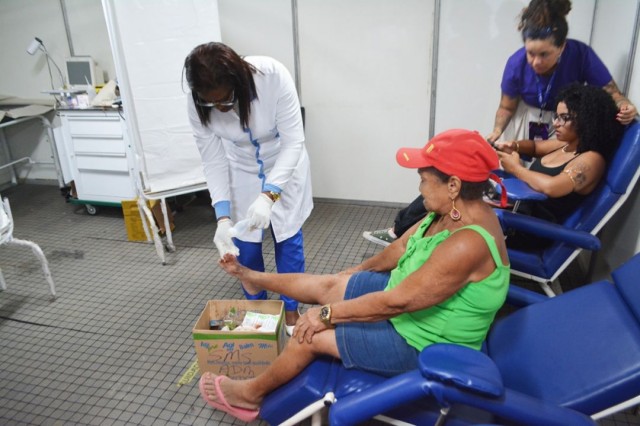 Secretaria de Saúde registra 166 atendimentos e aplica 105 doses de vacinas durante a Expofeira 2025