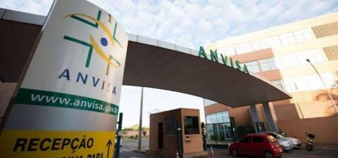 Anvisa suspende medicamento após detecção de material 'semelhante a caco de vidro'