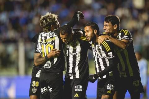 Atlético-MG empata com Bolívar após abrir 2 a 0 em La Paz