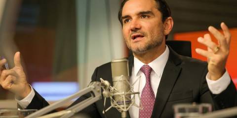 Ministro do Turismo abandona governo após ultimato do partido
