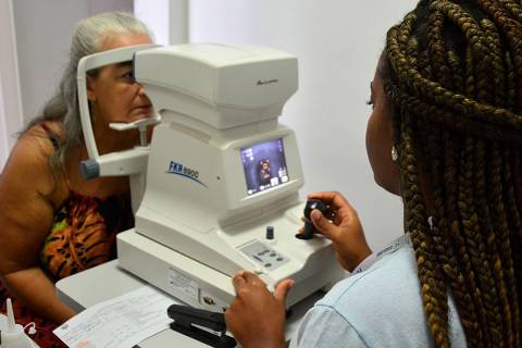 Médica critica lei que prevê optometristas na saúde primária de Feira e vereadora rebate