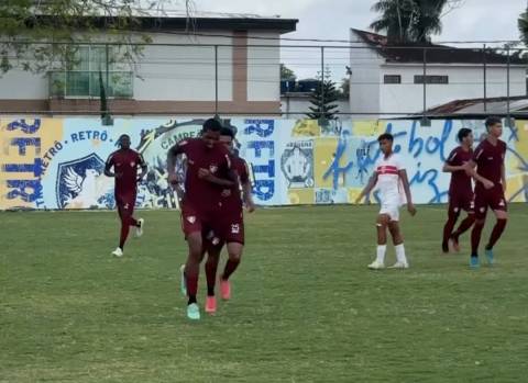 Tourinhos vencem o CRB e avançam às quartas de final da Série Bronze