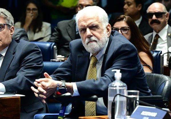 Wagner defende fim da escala 6×1: ‘Pressão legítima da democracia’