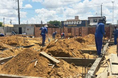 Implantação da Unidade de Saúde Porte III no Papagaio segue em ritmo acelerado