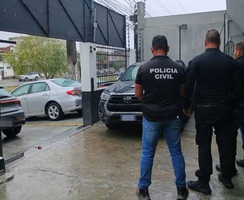 Polícia recupera caminhonete de idoso em Feira após transferência ilegal a terceiros