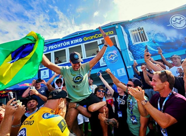 Uri Valadão conquista o mundo novamente após 17 anos