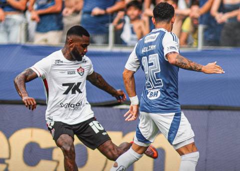 Cruzeiro vence o Vitória e segue firme na caça à liderança do Brasileirão