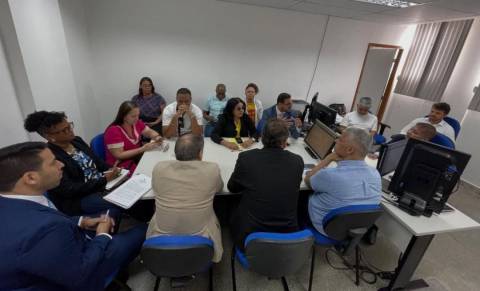 APLB Feira participa de audiência de conciliação sobre devolução dos salários cortados em 2020