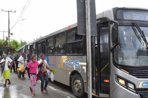 Prefeitura de Feira monta operação especial de transporte para o Enem