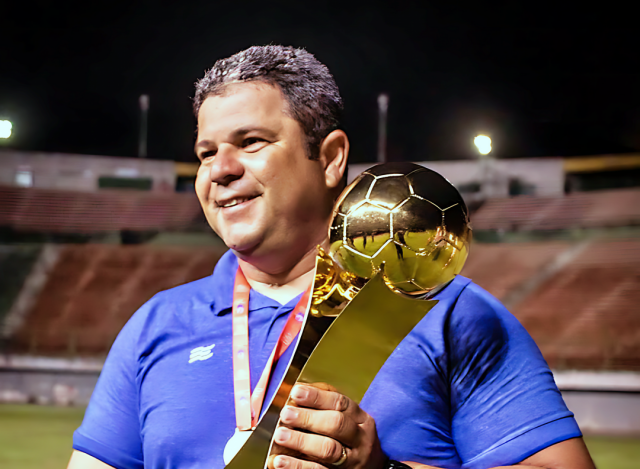 Igor Morena volta a liderar nova geração do Bahia