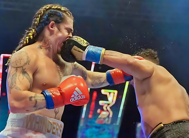 Popó reacende duelo com Whindersson