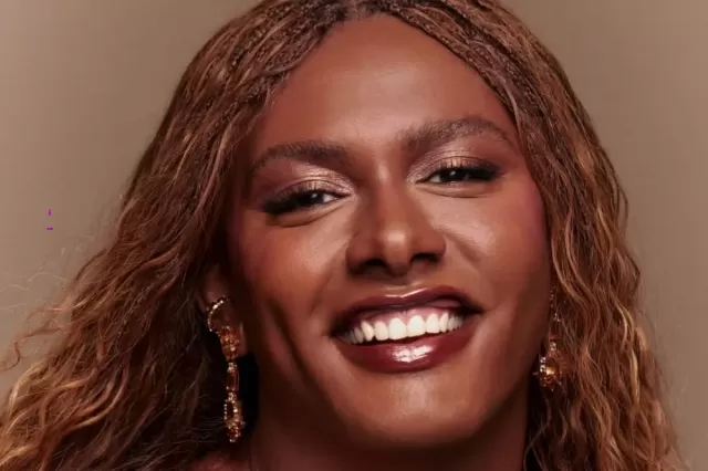 Liniker leva três prêmios e é destaque no Grammy 2025