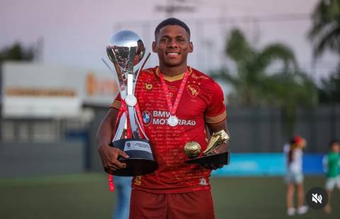 Bahia de Feira anuncia atacante colombiano Juan Palacios para o Baianão 2026