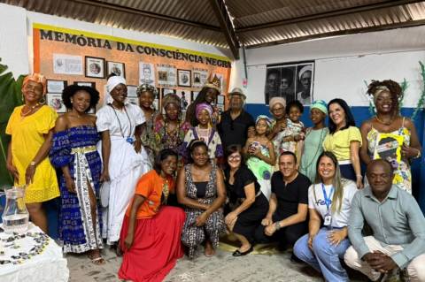 CRAS Queimadinha promove ação de conscientização pelo Novembro Negro