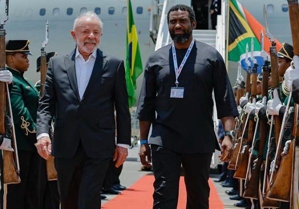 Lula chega na África do Sul para a Cúpula da Líderes do G20