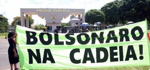 Bolsonaro ficará em cela reformada de 12 m² na PF enquanto aguarda audiência de custódia