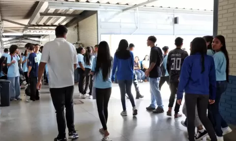 Pagamento da 9ª parcela do Programa Pé-de-Meia começa nesta segunda (24)