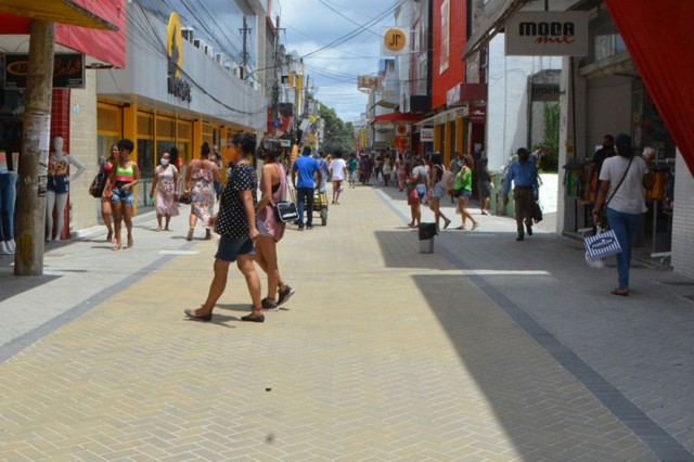 Comércio de Feira terá horário especial de quinta a sábado durante a Black Friday