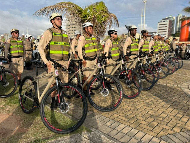 11 mil policiais e bombeiros atuarão durante a Operação Verão na capital e interior da Bahia