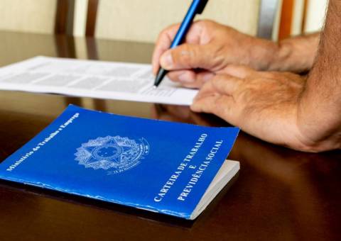 Com mais 4.449 postos em outubro, a Bahia contabiliza 104.333 novas vagas em 2025