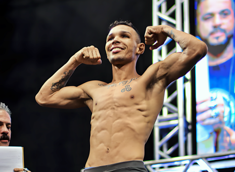 João Carvalho busca afirmação em noite decisiva