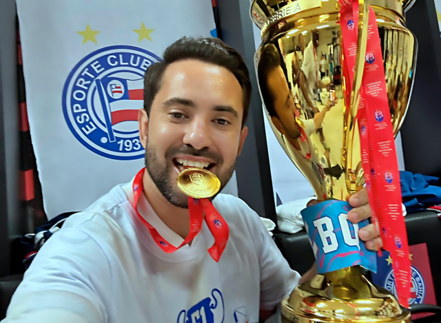 Everton celebra cidadania soteropolitana