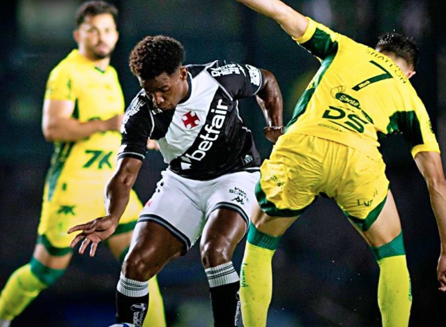 Vasco busca respirar na reta final