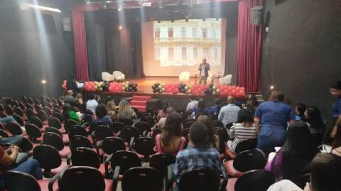 Procon reúne escolas e pais de alunos para prevenir práticas abusivas na volta às aulas