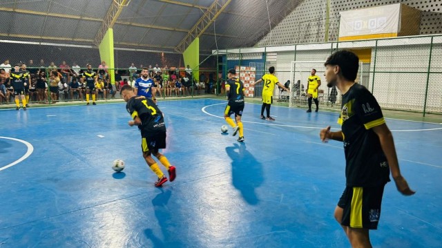 Fênix Lendários goleia novamente e avança às semifinais da Copa Cidade de Irará