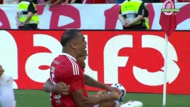 Inter vence o Bragantino, faz sua parte e escapa do rebaixamento