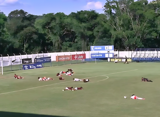 Abelhas interrompem final da Copa Umbro Sub-14