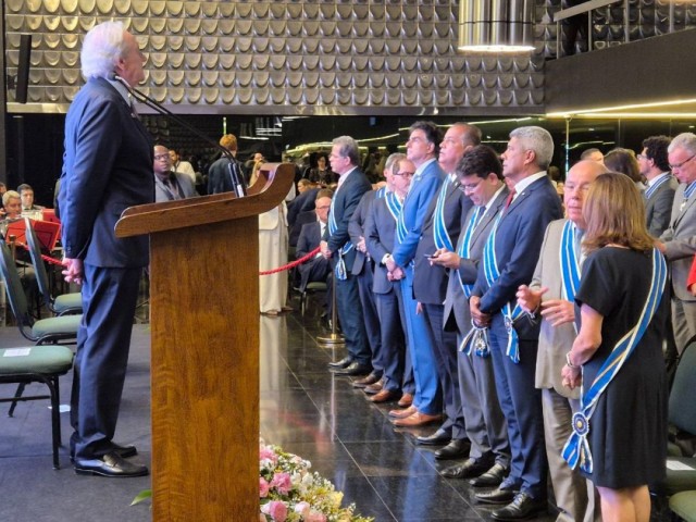 Jerônimo Rodrigues integra Ordem do Mérito do Ministério da Justiça, uma das maiores honrarias do país