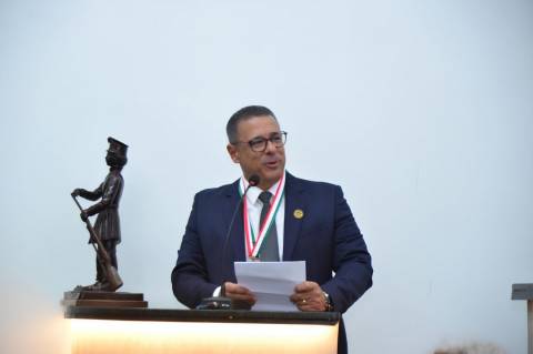 Bispo Augusto de Sá Barretto é agraciado com a Comenda Maria Quitéria