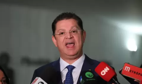 Líder do PL na Câmara dos Deputados nega desvios de verbas