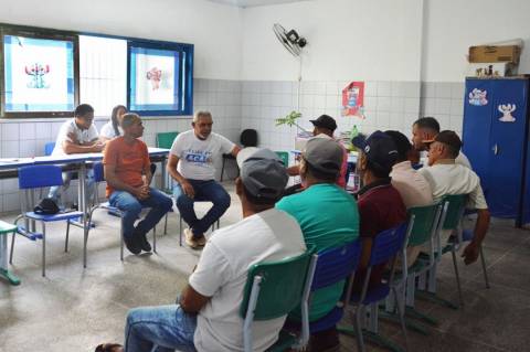 Moradores de Ipuaçu são contemplados com vários serviços através do Feira em Ação