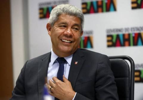 Jerônimo pede suspensão de projeto que cria loteria na Bahia, pela 2ª vez