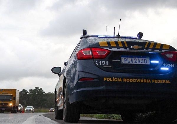 PRF reforça fiscalização nas rodovias federais na Operação Natal