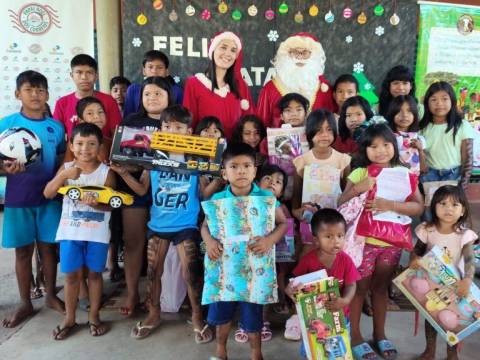 Papai Noel dos Correios realiza 300 mil sonhos de crianças em todo o Brasil