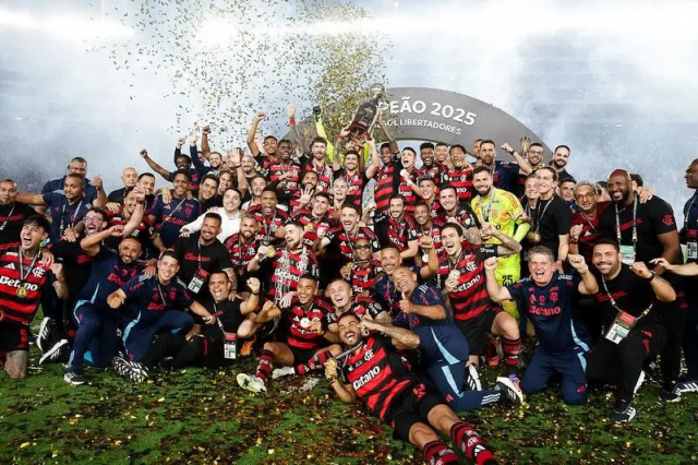 Confira o ranking dos clubes que mais arrecadaram com premiação no Brasil em 2025