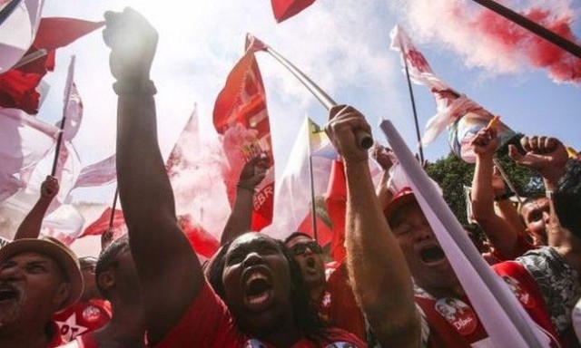 Datafolha: PT é partido preferido de 24% dos eleitores, e PL fica em segundo, com 12%