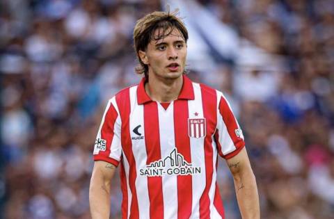 Solidez defensiva e vigor físico: quem é Román Gómez, lateral argentino na mira do Bahia