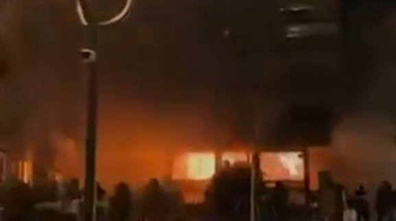 Explosão em estação de esqui na Suíça deixa dezenas de mortos e mais de 100 feridos