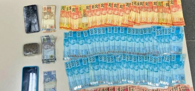 Homem é preso com drogas e dinheiro falso durante Réveillon na Bahia