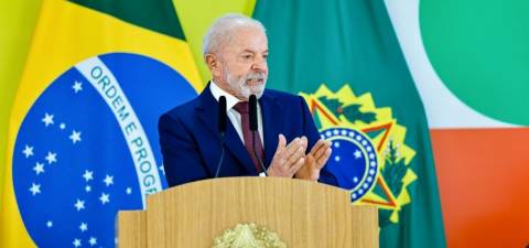 Lula se manifesta após ataque dos EUA à Venezuela: 