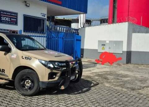 Homem é assassinado com cerca de 20 tiros no distrito de Humildes, em Feira de Santana